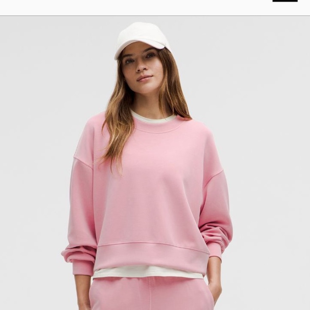 Lululemon Softstreme Perfectly Oversized Cropped Crew Sweatshirt (women’s) - Picture 5 of 6